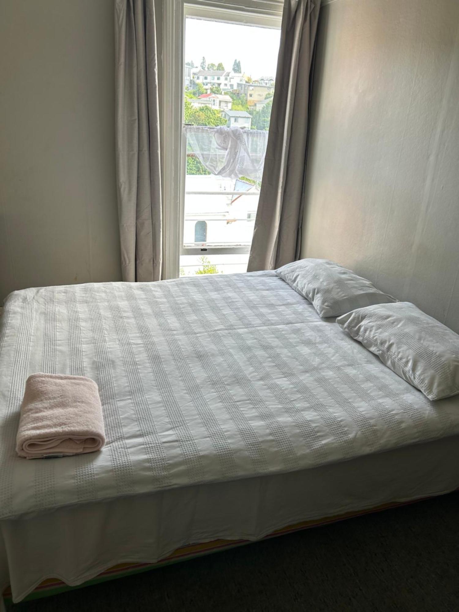 Ballymena House Hotel Дюндин Екстериор снимка